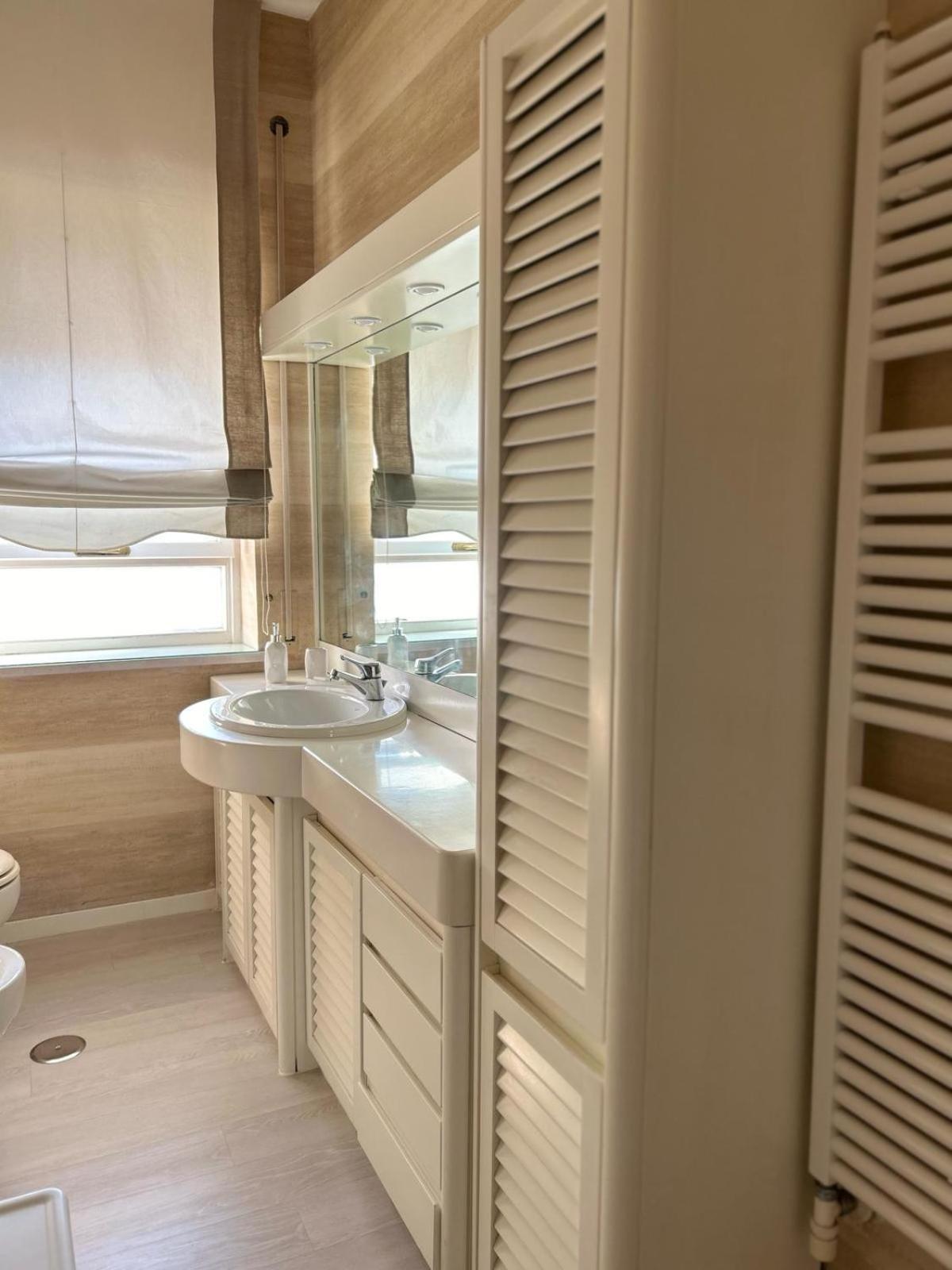 Front Beach Apartment - 3 Bedrooms บารี ภายนอก รูปภาพ