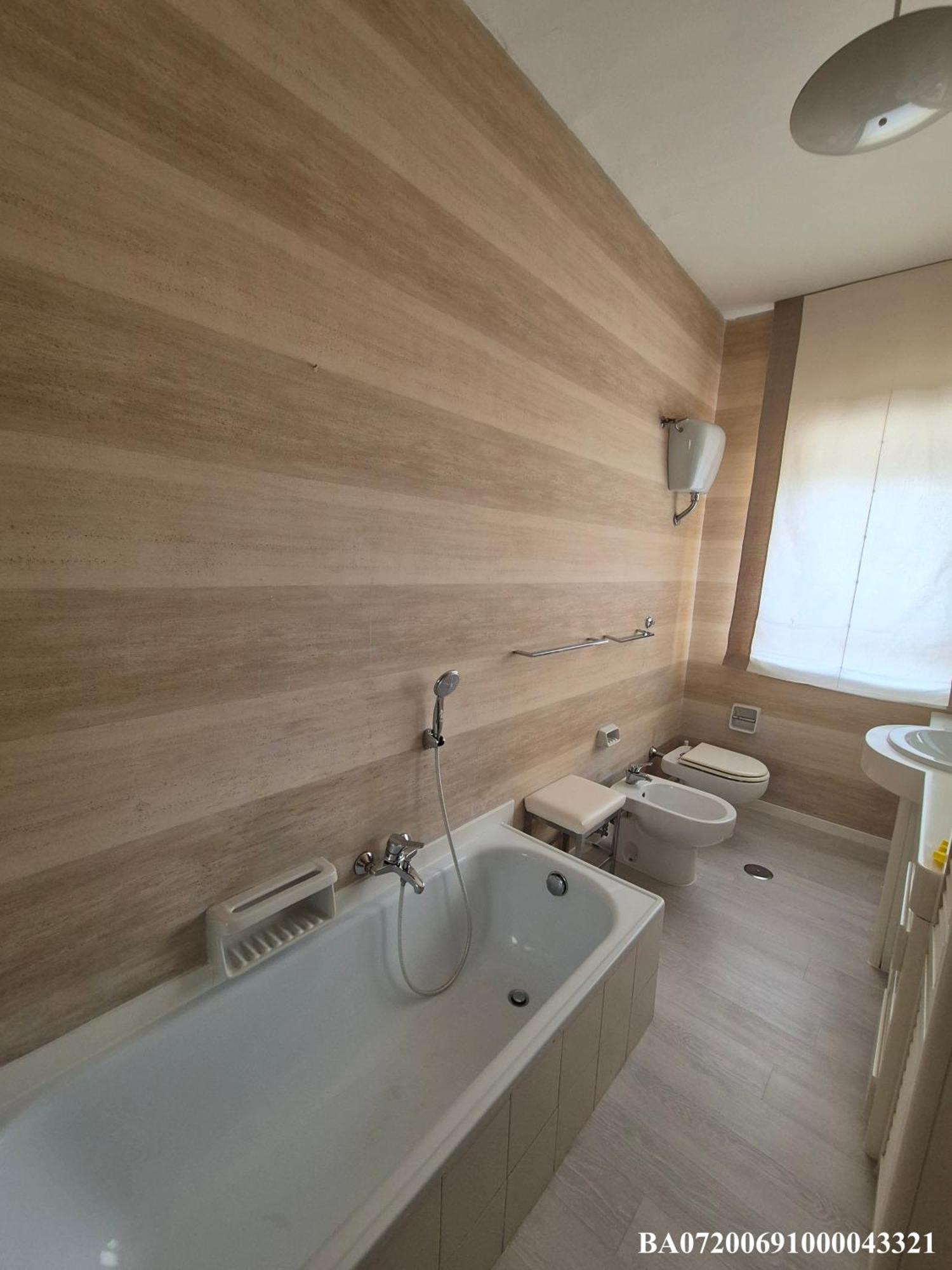 Front Beach Apartment - 3 Bedrooms บารี ภายนอก รูปภาพ