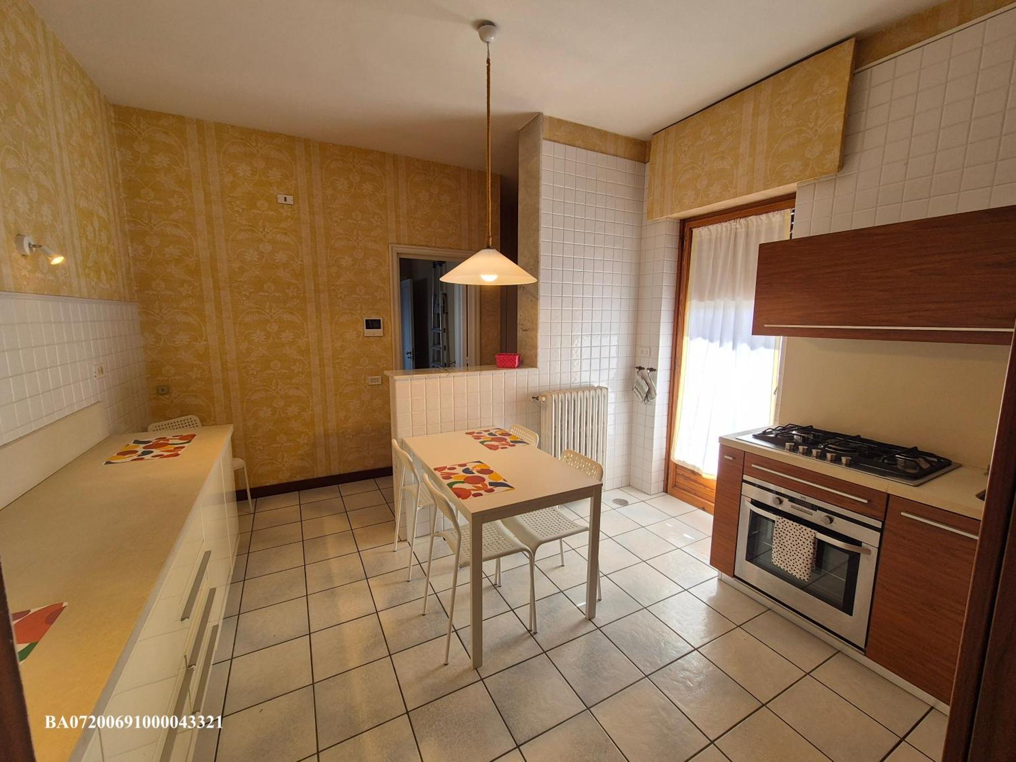 Front Beach Apartment - 3 Bedrooms บารี ภายนอก รูปภาพ